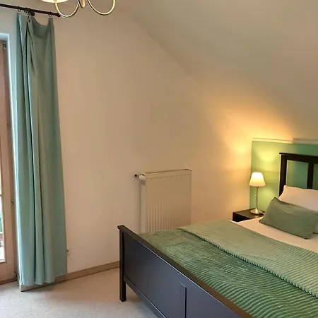 Apartment Traumhafte Auf 100 Quadratmetern Für 6 Pers Nähe München, Icm, Therme, Muc Forstinning